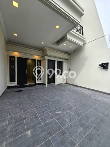 Rumah Elit Modern Siap Huni di Rawamangun Jakarta Timur Rumah Elit Modern Siap Huni di Rawamangun Jakarta Timur