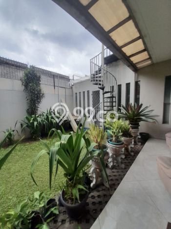 Dijual Rumah Premium dengan Fasilitas Sekitar Komplit di Cipayung, Jakarta Timur Dijual Rumah Premium dengan Fasilitas Sekitar Komplit di Cipayung, Jakarta Timur