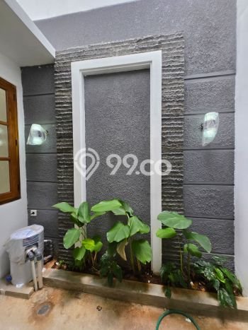 Rumah Luxury Modern Tanpa Renovasi di Pondok Bambu Jakarta Timur Rumah Luxury Modern Tanpa Renovasi di Pondok Bambu Jakarta Timur