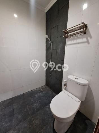 Rumah Minimalis 5 Kamar LT 113m2 di Pondok Kelapa Rumah Minimalis 5 Kamar LT 113m2 di Pondok Kelapa