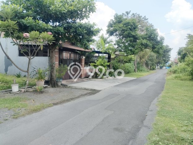 Tanah Kosong Dijual di Solo dengan Area 227m2 Tanah Kosong Dijual di Solo dengan Area 227m2