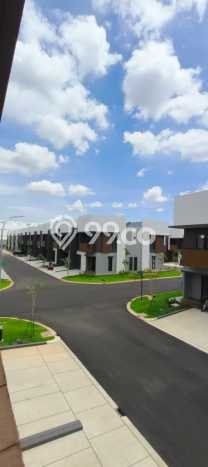 GOOD DEAL! Rumah di Summarecon Crown Gading, 3 KT, Siap Huni, LT 77m² Bangunan 100m² GOOD DEAL! Rumah di Summarecon Crown Gading, 3 KT, Siap Huni, LT 77m² Bangunan 100m²