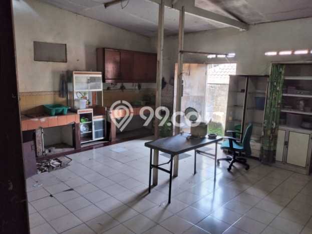 Disewakan! Rumah 4 Kamar Tidur &
2 Kamar Mandi di Bintaro, Tangerang Selatan Disewakan! Rumah 4 Kamar Tidur &
2 Kamar Mandi di Bintaro, Tangerang Selatan