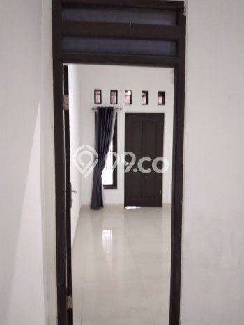 Rumah sewa siap pakai 3 KT di Bintaro, Tangerang Selatan Rumah sewa siap pakai 3 KT di Bintaro, Tangerang Selatan