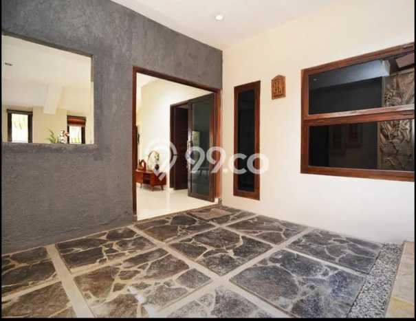 Jual Rumah Bagus Siap Huni LB 125m2 di Karawaci, Tangerang Jual Rumah Bagus Siap Huni LB 125m2 di Karawaci, Tangerang