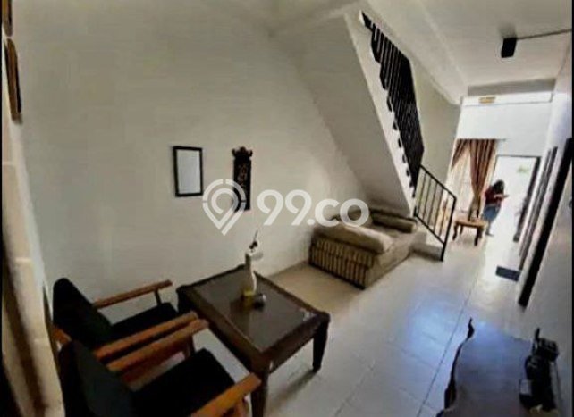 Rumah Strategis dengan Luas Tanah 98m2m² dan Luas Bangunan 118m2m² di Kawasan Kiaracondong, Bandung Rumah Strategis dengan Luas Tanah 98m2m² dan Luas Bangunan 118m2m² di Kawasan Kiaracondong, Bandung