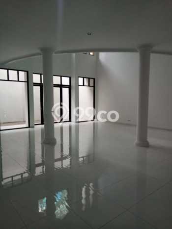 Dijual Cepat Rumah Siap Huni di Kawasan Batununggal, Bandung Dijual Cepat Rumah Siap Huni di Kawasan Batununggal, Bandung
