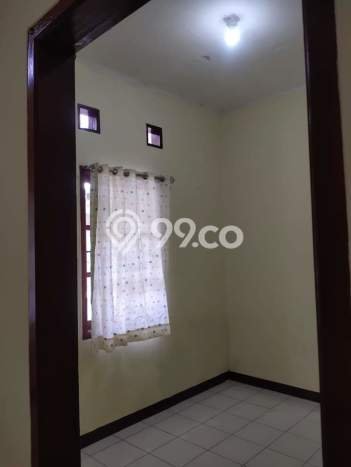 Kesempatan Langka Memiliki Rumah 2 KT 1 KM di Jantung Kota , Bandung Kesempatan Langka Memiliki Rumah 2 KT 1 KM di Jantung Kota , Bandung