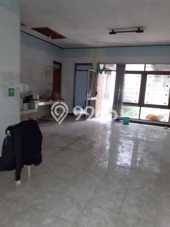 HOT DEAL! Jual Rumah Premium area Batununggal, Bandung, LT 180m2m² LB 130m2m² HOT DEAL! Jual Rumah Premium area Batununggal, Bandung, LT 180m2m² LB 130m2m²