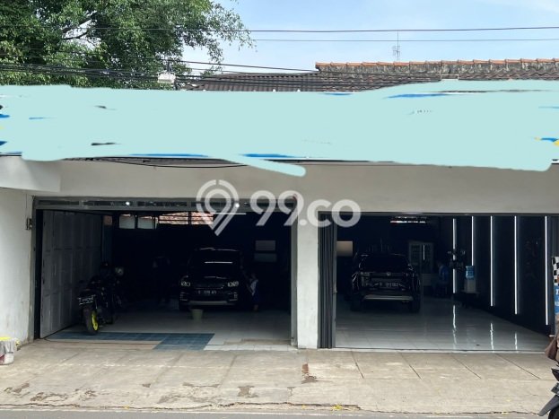 PELUANG EMAS! Ruko di Sudirman, Luas 120m², Kawasan Komersial PELUANG EMAS! Ruko di Sudirman, Luas 120m², Kawasan Komersial