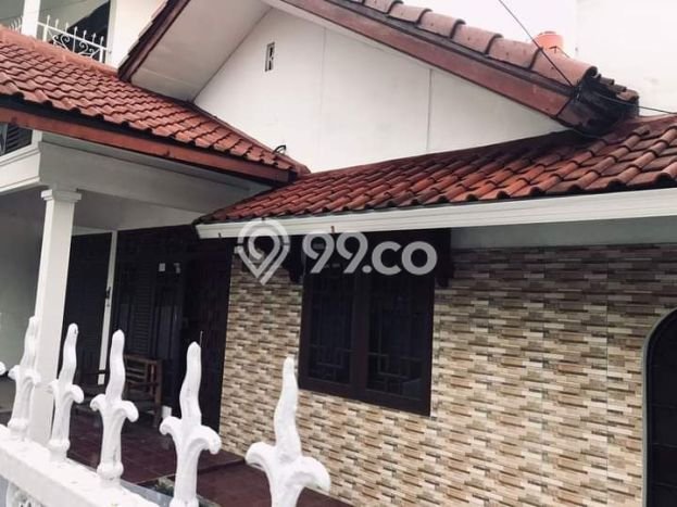 BEST INVESTMENT! Rumah area Kopo, LT 160m2m² LB 250m2m² BEST INVESTMENT! Rumah area Kopo, LT 160m2m² LB 250m2m²