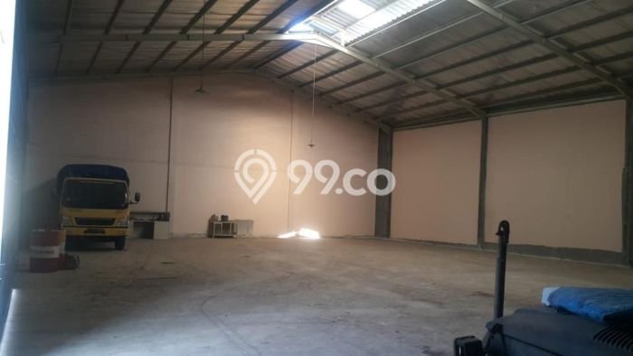 LOKASI STRATEGIS! Gudang Kawasan Caringin, Luas 1500m², Potensi Prospektif LOKASI STRATEGIS! Gudang Kawasan Caringin, Luas 1500m², Potensi Prospektif