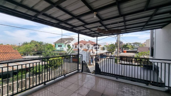 Dijual Rumah 3 Kamar Lokasi Strategis Bagus dan Strategis di Arcamanik Dijual Rumah 3 Kamar Lokasi Strategis Bagus dan Strategis di Arcamanik