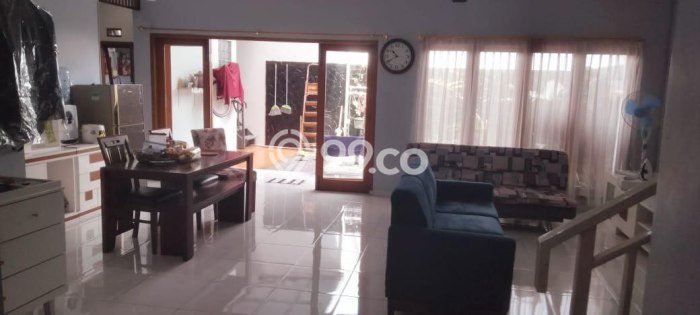 Rumah LT 202m2m² Lokasi Asri di , Bandung Rumah LT 202m2m² Lokasi Asri di , Bandung