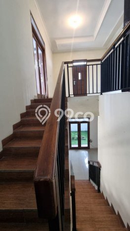 Dijual Rumah 3 Kamar Lokasi Strategis Bagus dan Strategis di Arcamanik Dijual Rumah 3 Kamar Lokasi Strategis Bagus dan Strategis di Arcamanik