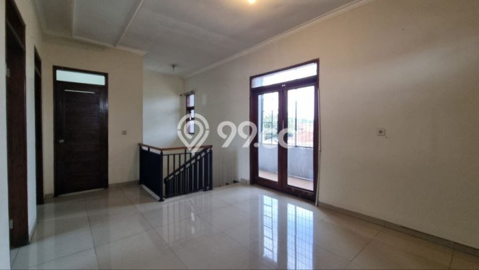 Dijual Rumah 3 Kamar Lokasi Strategis Bagus dan Strategis di Arcamanik Dijual Rumah 3 Kamar Lokasi Strategis Bagus dan Strategis di Arcamanik