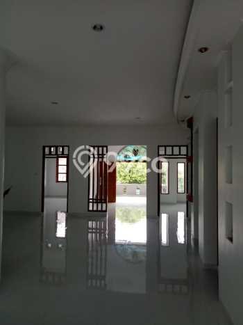 Dijual Cepat Rumah Siap Huni di Kawasan Batununggal, Bandung Dijual Cepat Rumah Siap Huni di Kawasan Batununggal, Bandung