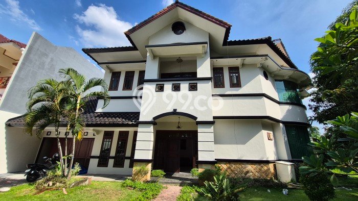 Jarang Ada! Rumah Kontrakan 5 Kamar Nyaman Siap Huni Pakuwon Indah Jarang Ada! Rumah Kontrakan 5 Kamar Nyaman Siap Huni Pakuwon Indah