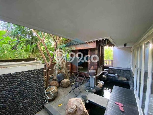 Rumah Elit LB 600m2 Siap Pakai Desain Elegan di Graha, Surabaya Rumah Elit LB 600m2 Siap Pakai Desain Elegan di Graha, Surabaya