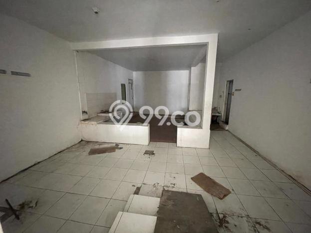SEWA STRATEGIS! Ruko di Jemursari, Luas 250m2m², Area Berkembang SEWA STRATEGIS! Ruko di Jemursari, Luas 250m2m², Area Berkembang