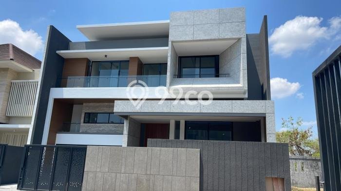 Hunian Mewah LB 600m2 Siap Huni Desain Elegan di Pakuwon, Surabaya Hunian Mewah LB 600m2 Siap Huni Desain Elegan di Pakuwon, Surabaya