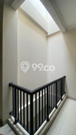 SEWA RUMAH PALING MURAHH di Green Lake City 286 m² SEWA RUMAH PALING MURAHH di Green Lake City 286 m²