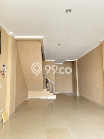 DISEWAKAN RUKO SIAP HUNIII di Green Lake City 286 m² DISEWAKAN RUKO SIAP HUNIII di Green Lake City 286 m²