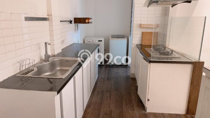 Rumah Full Furnish Siap Huni Paling Murah 4 Lantai Rumah Full Furnish Siap Huni Paling Murah 4 Lantai