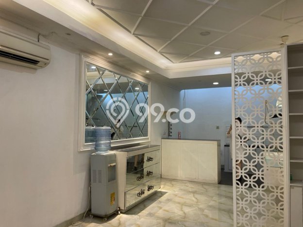 Rumah 4 Lantai Furnished di Green Lake City Rumah 4 Lantai Furnished di Green Lake City