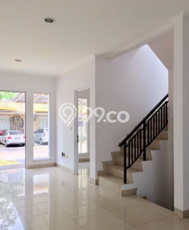Rumah Unfurnished Bagus di Green Lake City Rumah Unfurnished Bagus di Green Lake City