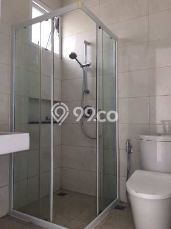 Rumah Unfurnished Bagus di Green Lake City Rumah Unfurnished Bagus di Green Lake City