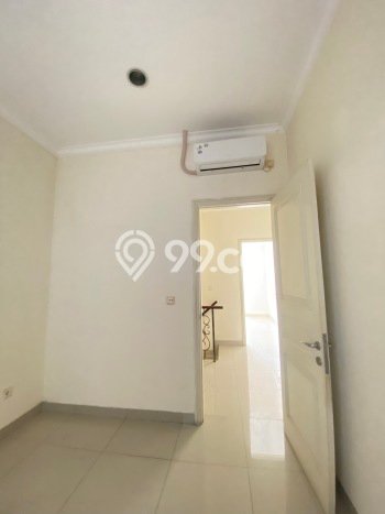 SEWA RUMAH PALING MURAHHHH Unfurnished Bagus SEWA RUMAH PALING MURAHHHH Unfurnished Bagus