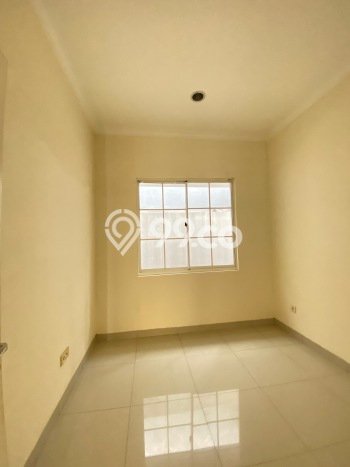 SEWA RUMAH PALING MURAHHHH Unfurnished Bagus SEWA RUMAH PALING MURAHHHH Unfurnished Bagus