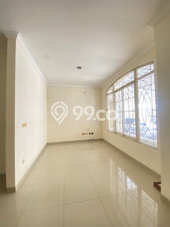 DISEWAKAN RUMAH WEST EUROPE HARGA NEGOOO DISEWAKAN RUMAH WEST EUROPE HARGA NEGOOO