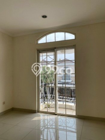 PREMIUM LIVING! Rumah di Green Lake City, 3 KM, Kawasan Prospektif, Luas 90m² Bangunan 100m² PREMIUM LIVING! Rumah di Green Lake City, 3 KM, Kawasan Prospektif, Luas 90m² Bangunan 100m²
