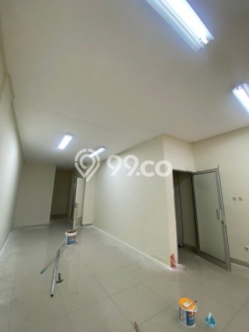 DISEWAKAN Ruko di Green Lake City 286 m² Unfurnished DISEWAKAN Ruko di Green Lake City 286 m² Unfurnished