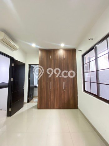 HUNIAN IMPIAN! Rumah area Green Lake City, 3 KM, Free Banjir, Luas 90m² Bangunan 127m² HUNIAN IMPIAN! Rumah area Green Lake City, 3 KM, Free Banjir, Luas 90m² Bangunan 127m²