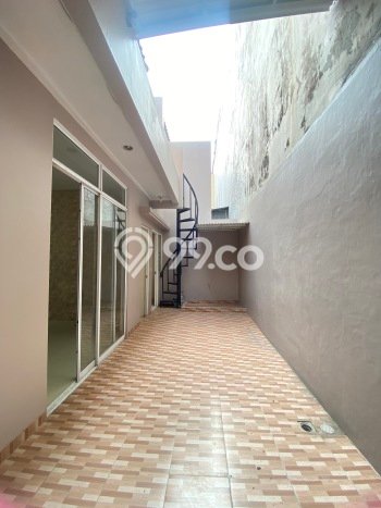 Rumah Unfurnished Bagus SHM - Sertifikat Hak Milik Rumah Unfurnished Bagus SHM - Sertifikat Hak Milik