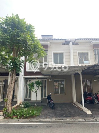 SPECIAL RATE! Rumah di Green Lake City, 3 KM, Area Sejuk, Luas 100m² LB 127m² SPECIAL RATE! Rumah di Green Lake City, 3 KM, Area Sejuk, Luas 100m² LB 127m²