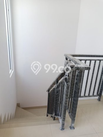 Rumah di Green Lake City, 3 KT, Dekat Universitas, LT 90m² Bangunan 100m² Rumah di Green Lake City, 3 KT, Dekat Universitas, LT 90m² Bangunan 100m²