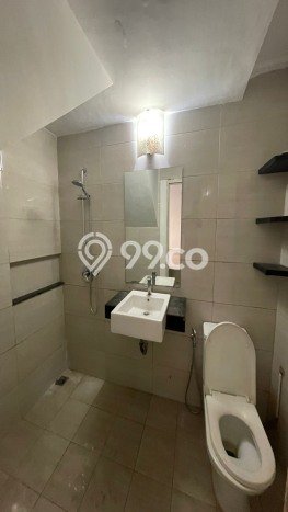 DISEWAKAN RUMAH SEMI FURNISH Bagus SHM - Sertifikat Hak Milik DISEWAKAN RUMAH SEMI FURNISH Bagus SHM - Sertifikat Hak Milik