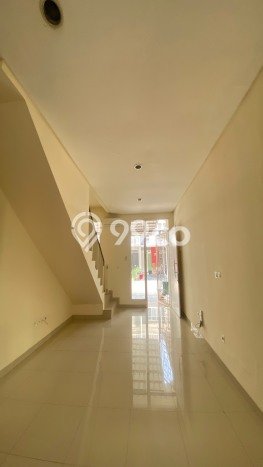 Rumah Unfurnished Bagus di Green Lake City Rumah Unfurnished Bagus di Green Lake City