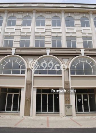 FOR RENT! Ruko di Green Lake City Cocok untuk Bisnis 286m2 FOR RENT! Ruko di Green Lake City Cocok untuk Bisnis 286m2