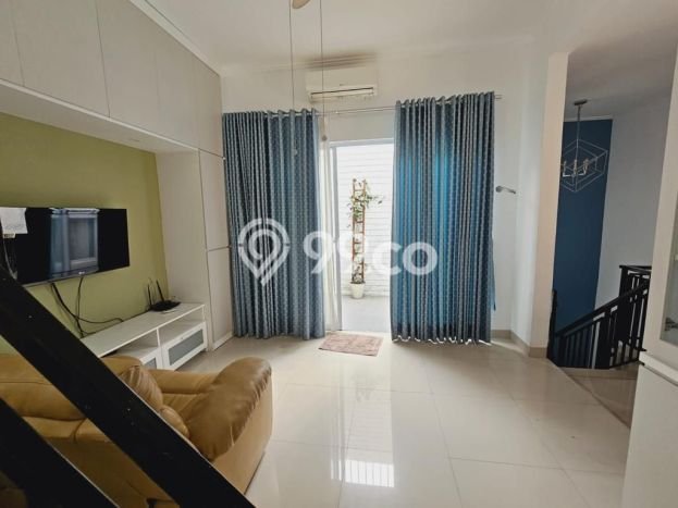 Rumah berminimalis 2 lantai green lake city Rumah berminimalis 2 lantai green lake city