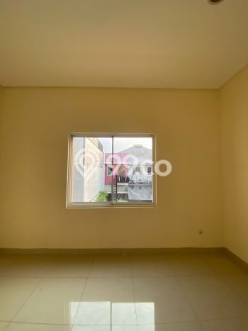 Rumah sewa siap huni 3 KT di Green Lake City, Jakarta Barat Rumah sewa siap huni 3 KT di Green Lake City, Jakarta Barat