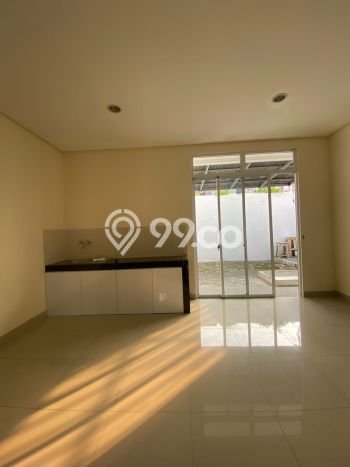 Sewa rumah 2 lantai sangat bagus dan termurah Sewa rumah 2 lantai sangat bagus dan termurah