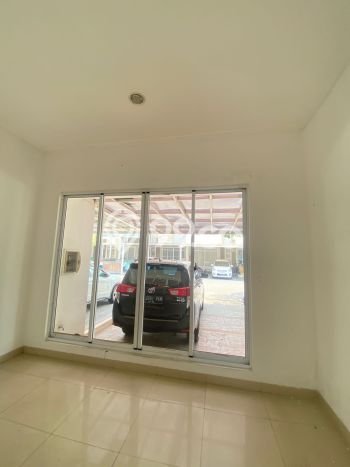 Rumah 2 lantai dijual dengan harga terjangkau Rumah 2 lantai dijual dengan harga terjangkau