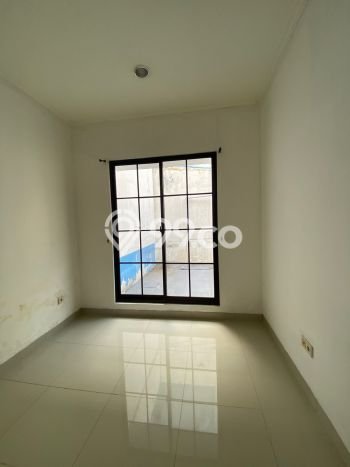 Jual rumah green lake city 2 lantai bagus Jual rumah green lake city 2 lantai bagus