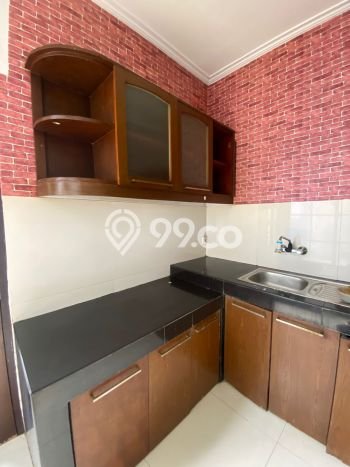 Dijual rumah 2 lantai green lake city bagus Dijual rumah 2 lantai green lake city bagus