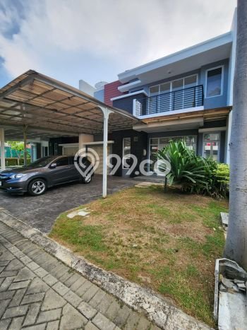 Disewakan rumah green lake city 2 lantai dengan harga termurah Disewakan rumah green lake city 2 lantai dengan harga termurah